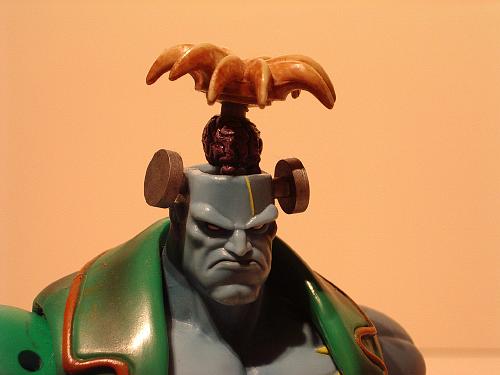 ActionFigure_Darkstalkers_Victor_03.jpg