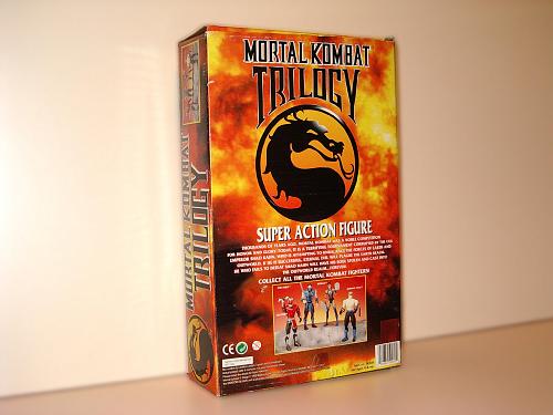 ActionFigure_MortalKombatTrilogy_Kitana_02.jpg