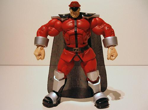 ActionFigure_Streetfighter_MrBison_02.jpg