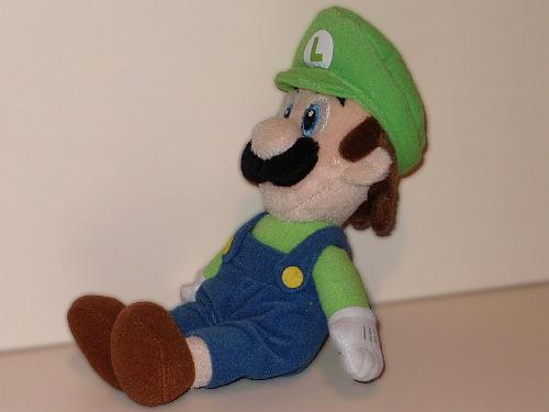 Pluche_Luigi_Nintendo_02.jpg