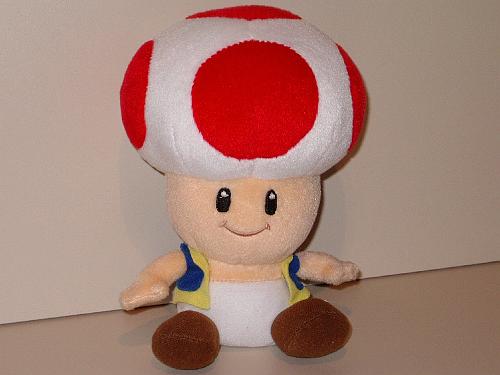 Pluche_Toad_Nintendo_01.jpg