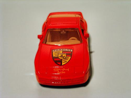 Porsche944_Matchbox_Turbo_05.jpg